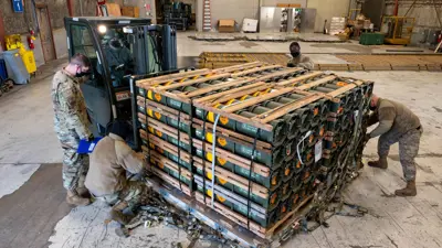 المتعاقدون سيشرفون على إصلاح الأسلحة الأمريكية في أوكرانيا