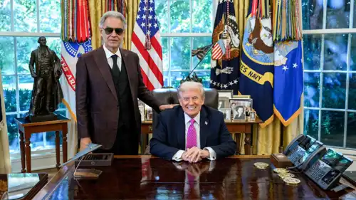 لقاء سابق بين ترامب وأندريا بوتشيلي 