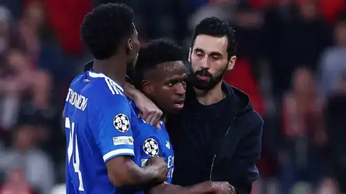 فينيسيوس جونيور في مباراة ريال مدريد وبنفيكا