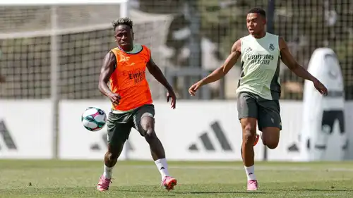 مبابي وفينيسيوس جونيور في تدريبات ريال مدريد