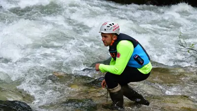 فرق الإنقاذ التركية 