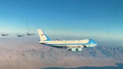 طائرة ترامب فوق الأجواء المصرية