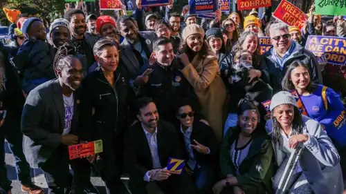 أنصار عمدة نيويورك الفائز زهران ممداني