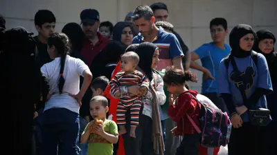 نازحون لبنانيون إثر الهجوم الإسرائيلي 