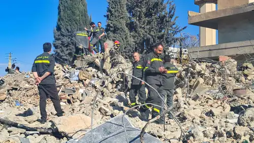 آثار غارة إسرائيلية على بعلبك