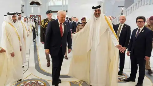 أمير قطر الشيخ تميم بن حمد والرئيس الأمريكي دونالد ترامب