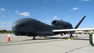 طائرة Global Hawk