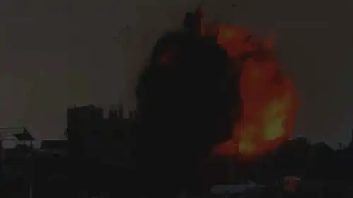 غارة إسرائيلية ليلية على قطاع غزة