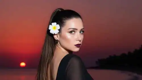 مي عز الدين