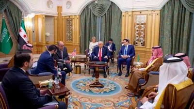 خلال لقاء ترامب بالرئيس السوري ووزير خارجيته في الرياض