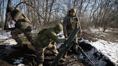 جانب من القتال في إقليم دوناس