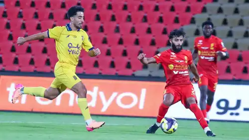 من مباراة القادسية والعروبة في كأس الملك