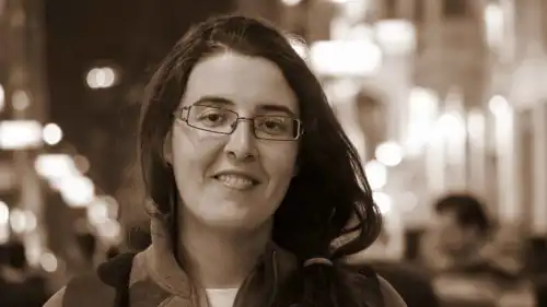 الباحثة الروسية الإسرائيلية إليزابيث تسوركوف