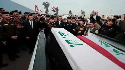 جنازة جنديين عراقيين قتلا في غارة استهدفت الحشد الشعبي