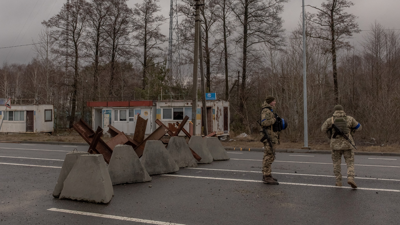 حرس أوكران قرب حدود بيلاروسيا