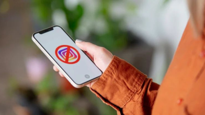 عطل بإنستغرام يحظر الأف الحسابات