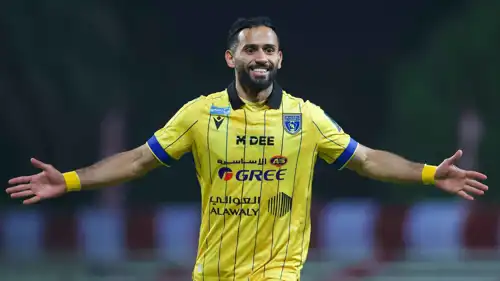 سلطان مندش لاعب التعاون السعودي