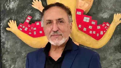 الشاعر السوري حسان عزت