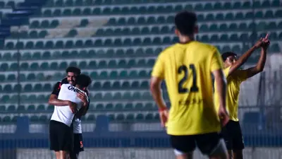 حسام عبد المجيد يحتفل بهدفه