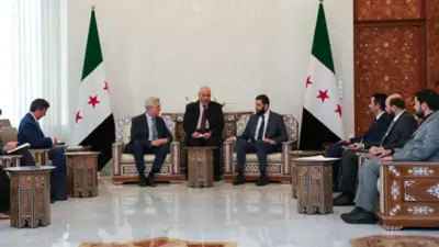 أحمد الشرع ملتقيًا فيليبو غراندي