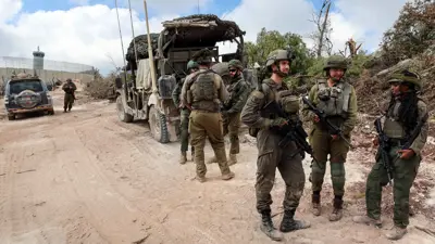 جنود إسرائيليون على الحدود مع لبنان