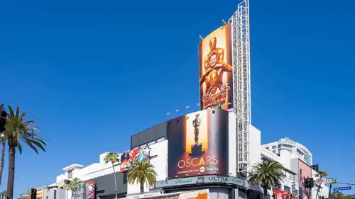 تجهيزات حفل توزيع جوائز الأوسكار في هوليوود