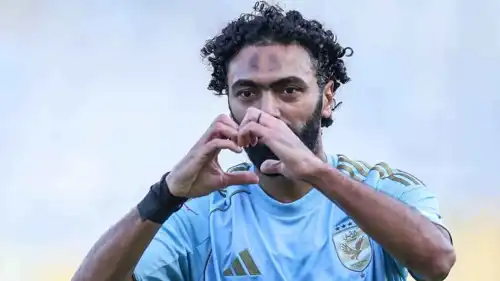 حسين الشحات نجم الأهلي المصري