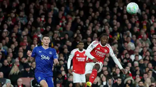 مباراة آرسنال وإيفرتون في الدوري الإنجليزي