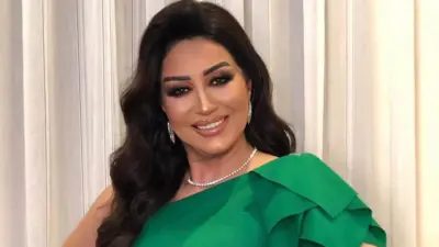 الفنانة المصرية وفاء عامر 