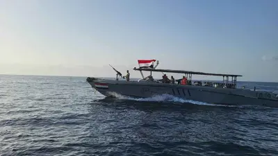 زورق لخفر السواحل اليمني