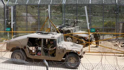 آليات إسرائيلية في المنطقة الحدودية