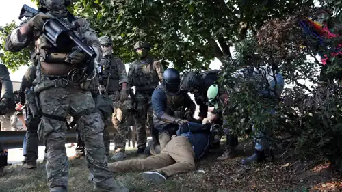 خلال قمع المحتجين في برودفيو