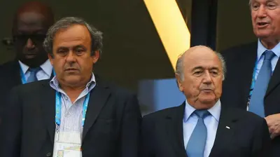 بلاتر رئيس الفيفا وبلاتيني رئيس يويفا سابقا