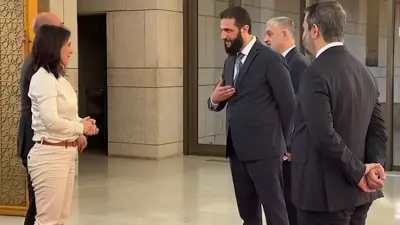 الوزيرة الألمانية بيربوك خلال زيارة دمشق