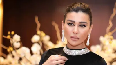 الممثلة اللبنانية نادين الراسي