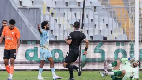 حسين الشحات نجم الأهلي المصري