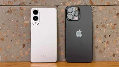 مقارنة بين هاتفي سامسونغ وآيفون