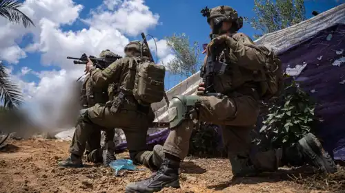 جنود إسرائيليون داخل قطاع غزة 