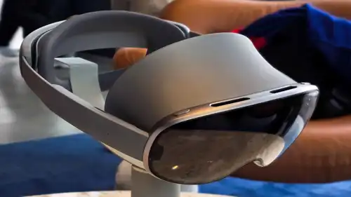 سماعة "غالاكسي إكس.آر"