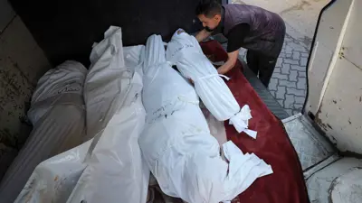 ضحايا القضف الإسرائيلي على غزة 