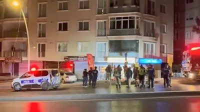 سيارات الإطفاء في مكان الحريق المفترض