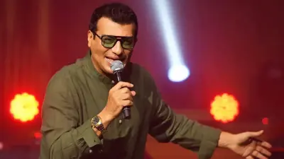 الفنان المصري إيهاب توفيق