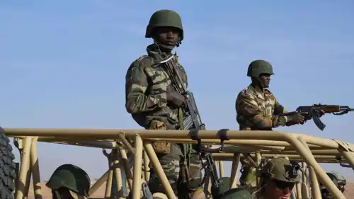 قوات أفريقية خلال تدريبيات لمواجهة جماعات مسلحة