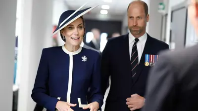 أميرا ويلز من حفل تسمية السفينة 