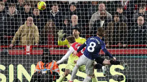 آرسنال وبرينتفورد 