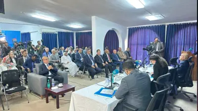 مراسم توقيع الاتفاق بين ممثلي مجلسي النواب والأعلى للدولة بمقر البعثة الأممية