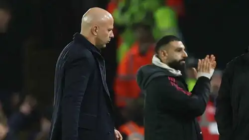 أرني سلوت ومحمد صلاح