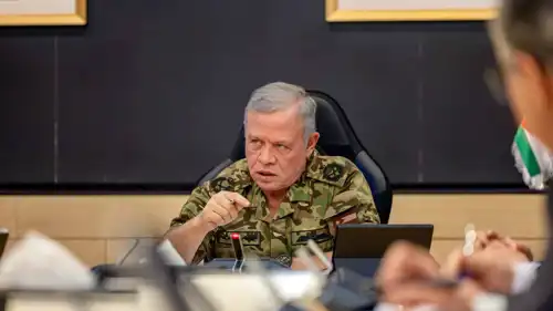 العاهل الأردني الملك عبدالله الثاني خلال الاجتماع