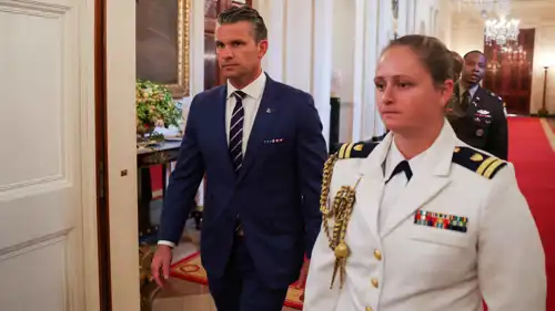 وزير الدفاع الأمريكي بيت هيغسيث