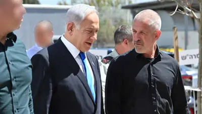 بنيامين نتنياهو ورونين بار